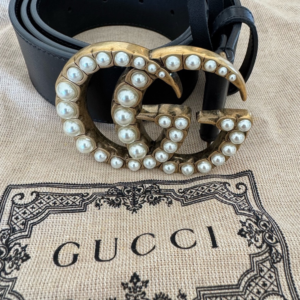 GUCCI Moon Calfskin Pearl Double G 75 mm Belt